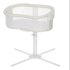 HALO Premiere Next Gen Swivel Sleeper Bassinet Infant Baby Crib White, Used 