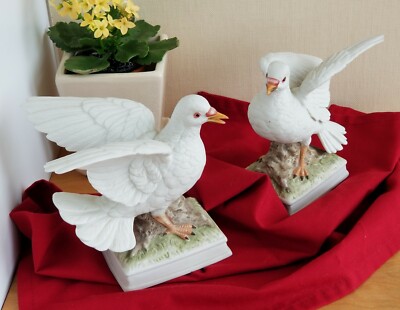 Vintage from the 60s Pair White Doves Bisque Hand Painted by Angeline Originals