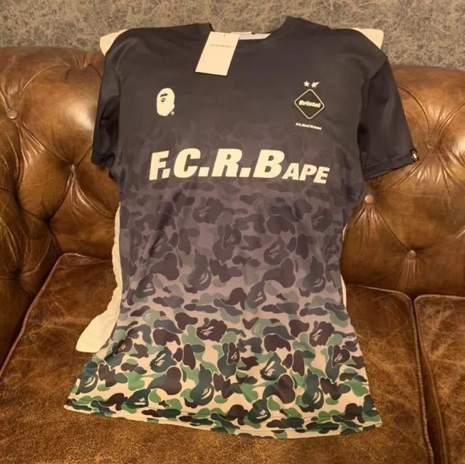 【タグ付】BAPE® X FCRB GAME SHIRTS