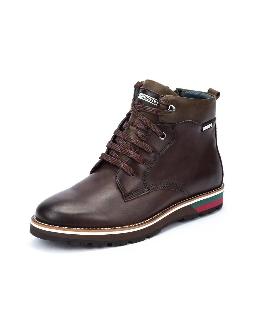 Pikolinos outlet chukka boots
