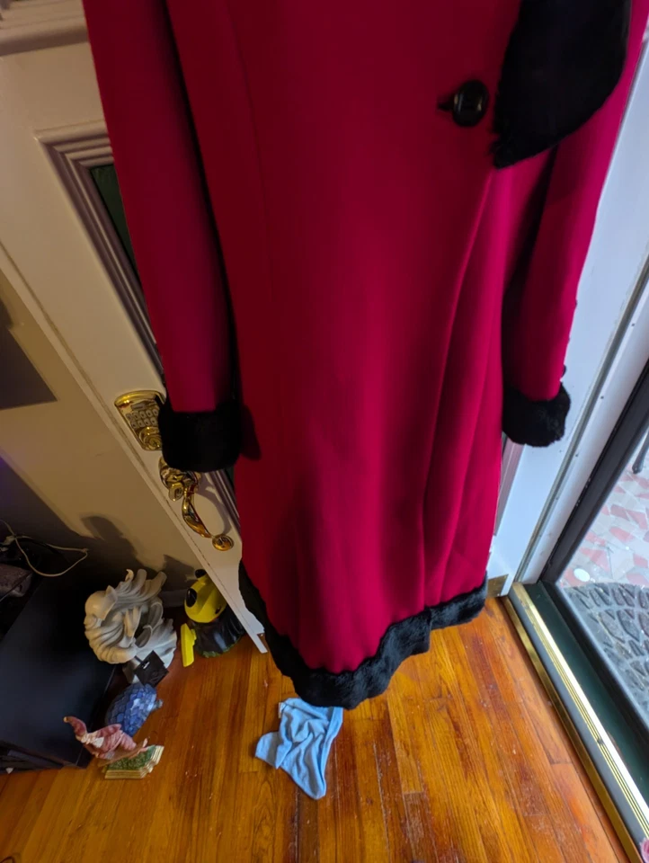 Vintage 50s 60s Levine Smith Red Wool Fur Trim Holiday Princess Coat M Petite - Image 4 of 4