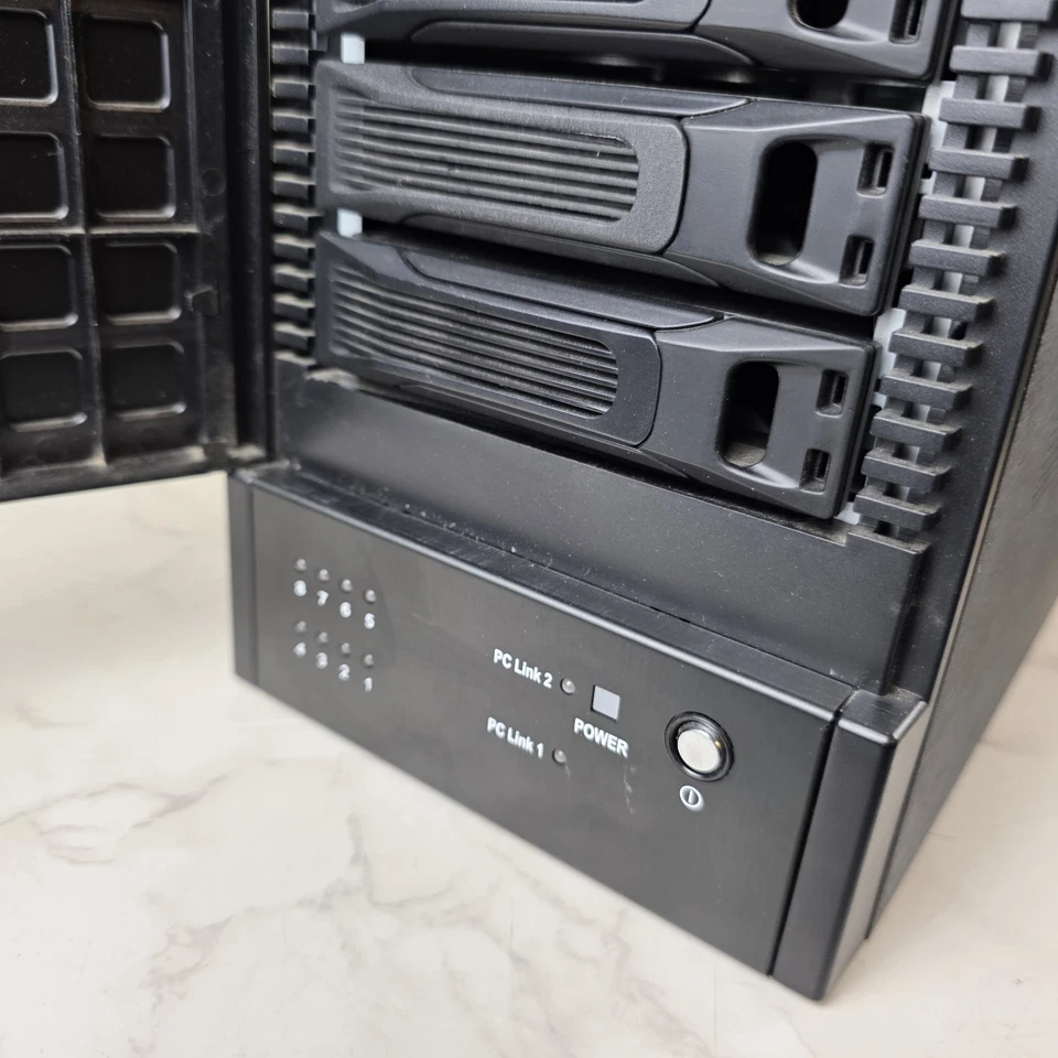 sans digital tower raid TR8M+ hard drive enclosure - Image 3 of 4