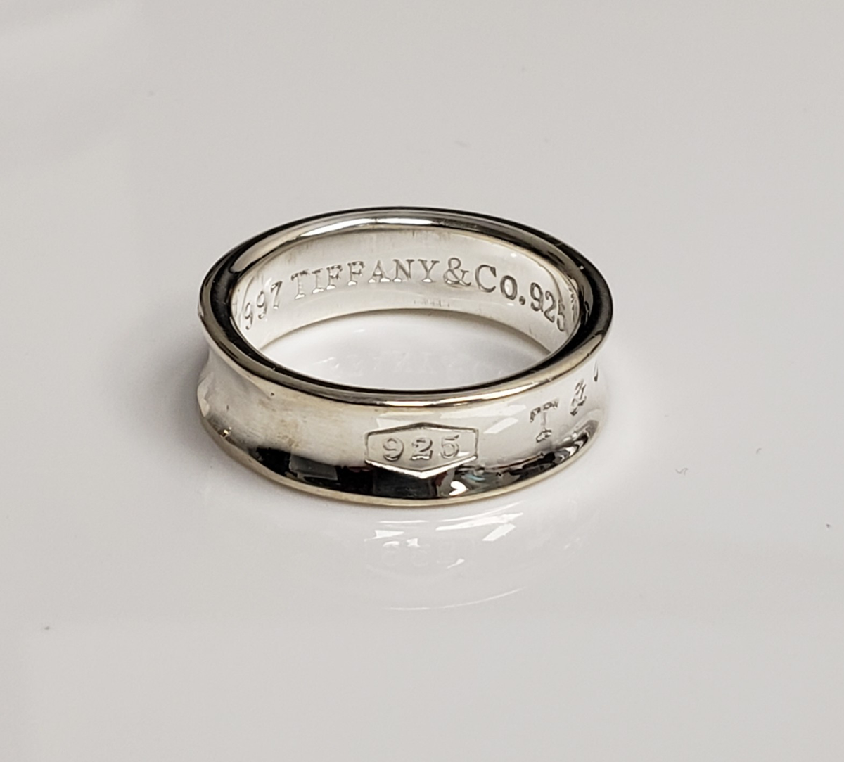 Tiffany & Co. 1837 Sterling Silver Concave 1997 Ring Band Size 8