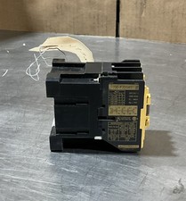 ALLEN BRADLEY BULLETIN 700 TYPE P  AC Relay 700-P200A1 SER B