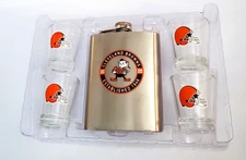 NIB - The Memory Company - Cleveland Browns Flask and 4 Shot Glasses Set