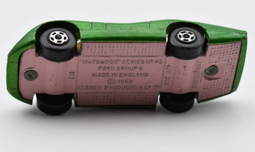 Matchbox Superfast MB45 Ford Group 6 verde, piastra di base rosa. Lesney England - Immagine 2 di 4