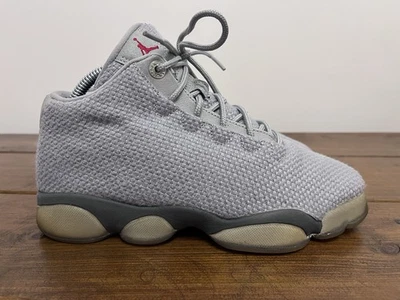 Jordan Horizon Low 2016 Boys sneakers Wolf Grey Youth Size UK 5 - Image 1 of 4