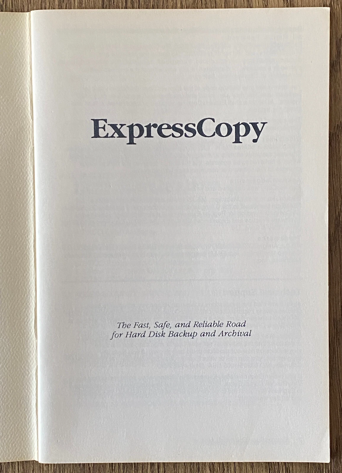 Additional photo for Complete Set of Operator Manuals for Amiga 500, A1000, A2000, A3000, and A4000