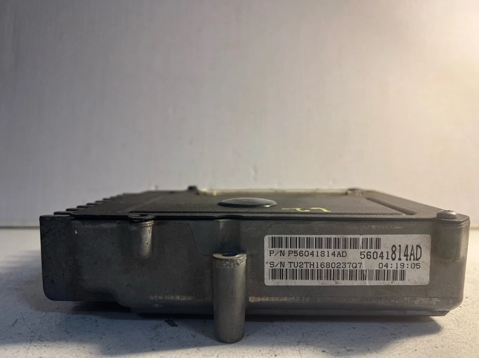 Jeep Grand Cherokee 1999-2001 módulo de control de transmisión 4,7 L TCM 56041814AD Foto 2 de 3