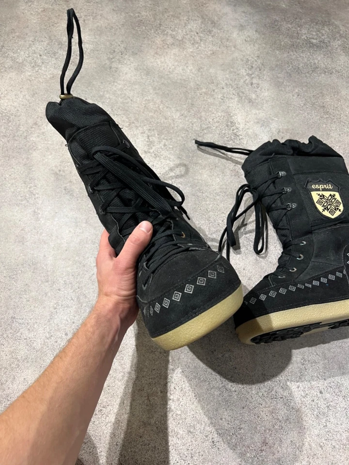 esprit moon boot style vintage boots - Image 4 of 4