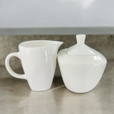 Thomson Pottery Ceramic White Glazed Stoneware Sugar And Creamer Set 2 Marked