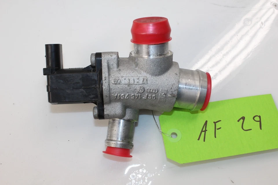 Audi TTS 2009-2010 2,0 L turbo desviador válvula brida 06F145751A OEM Foto 4 de 4