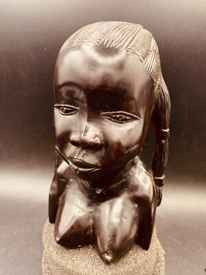 Geschnitzte Holzbüste afrikanische Frau Stammes Kopfschmuck Ebenholz Göttin ca. 7,5'' groß