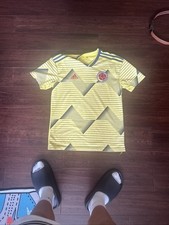 Adult Small Columbia Jersey