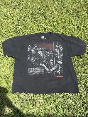 The Walking Dead Shirt Mens XL Black Prison Fence Zombies Graphic Logo TV Promo