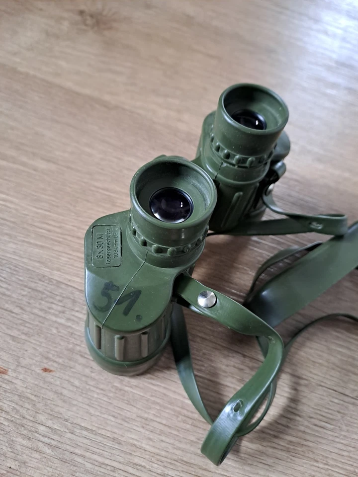 Fernglas, Zeiss Hensoldt  Fero D16 8x30 M Bundeswehr mit Strichplatte. - Bild 2 von 4