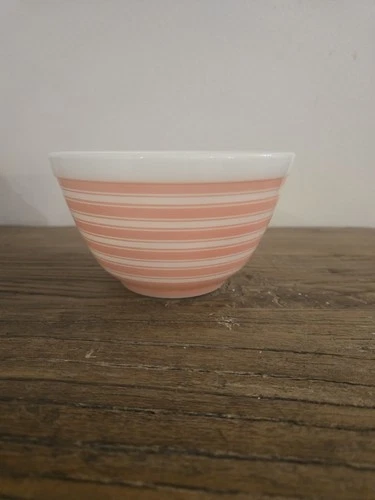 Vintage~PYREX #401 PINK STRIPE Rainbow MIXING BOWL~1 1/2 Pint~3 1/4" x 5 3/4"