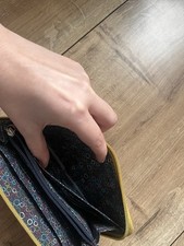 Fossil Damen Geldbeutel, Aus Leder Bunt Mit Metal Details. Fast Wie Neu