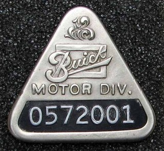 EARLY BUICK EMPLOYEE BADGE E L@@K EXCELLENT #BB404
