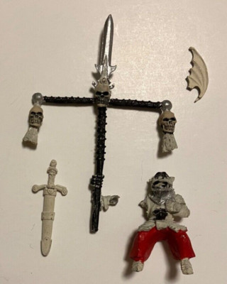Vintage OOP Warhammer Fantasy Undead Skeleton Wight Standard Bearer *INCOMPLETE*
