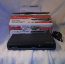 Magnavox DTV Digital to Analog TV Converter TB100MW9 With Remote Manual And Box