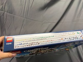 LEGO Creator Expert: Winter Toy Shop (10249) NISB - Free Shipping