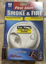 First Alert Smoke and Fire Alarm SA303 New And Unopened In Retail Packaging
