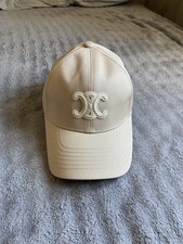 Celine Triomphe Mütze beige