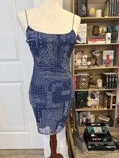 Forever 21 Blue Paisley Mini Bodycon Dress Medium