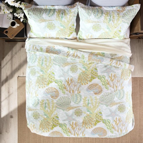 Full/Queen Coastal Beach Quilt Set - Soft Microfiber with Animal Print Design - Picture 5 of 9