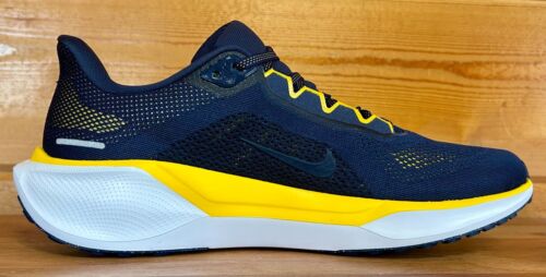 Nike Zoom Air Pegasus 41 MIchigan Wolverines Running Shoes Size 10.5/12/13 NAVY - Picture 3 of 6