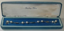 Vintage 7 Inch bracelet with jewelry box as shown Free Shipping