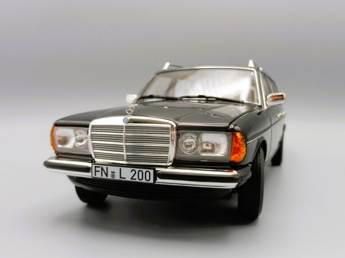 Mercedes-Benz 200 T 1982 1/18 NOREV 183735 MERCEDES BREAK 230 T modèle W123 noir - Photo 7 sur 12