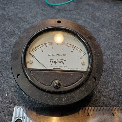 Vintage Triplett Model 321-T 0-5 VDC Panel Voltmeter TESTED