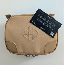 Box  ANA First Class Ettinger Amenity Pouch Beige