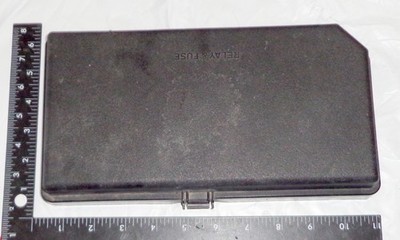 2012-2014 LEXUS GX460 4.6L ENGINE FUSE BOX COVER 82662-60540 Oem