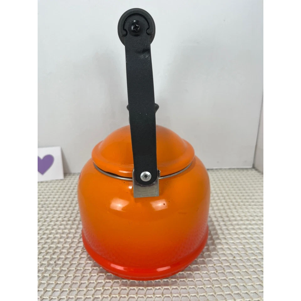 Le Creuset Demi Hervidor Esmalte Naranja Silbador Estufa 1.1L 1.25Qt Bueno Foto 4 de 4