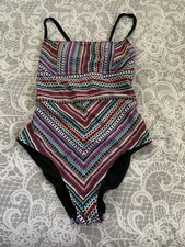 Kona Sol Black Geometric Print One Piece Bathing Suit Size M NWOT Cross Back