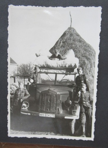 Altes Fotoalbum RAD und Russland Einsatz Flugzeuge / Ju 52 / Pz. Gren Rgt. 26 ? - Picture 23 of 24