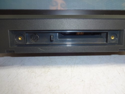 Total Control QpI11100e2p Quickpanel Operator Interface - Picture 5 of 10