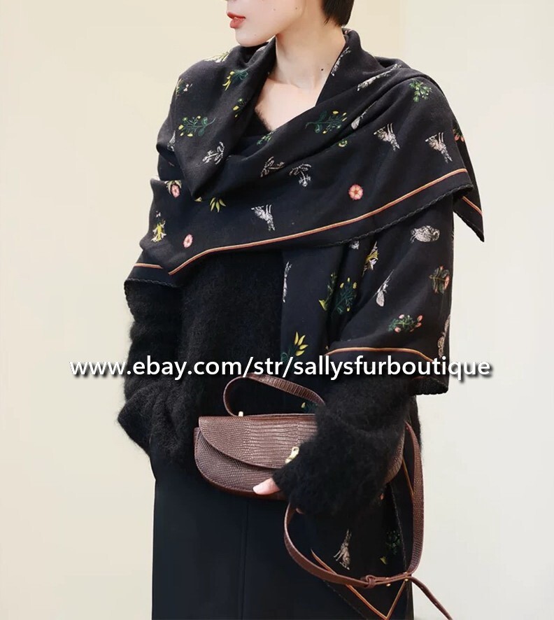 70% Cashmere 30% Silk Double-Faced Wrap Scarf with Animal Print, 53-Inch Thin Shawl in Black