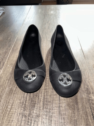 Crocs Women’s Gianna Disc Black Ballet Flats Size 