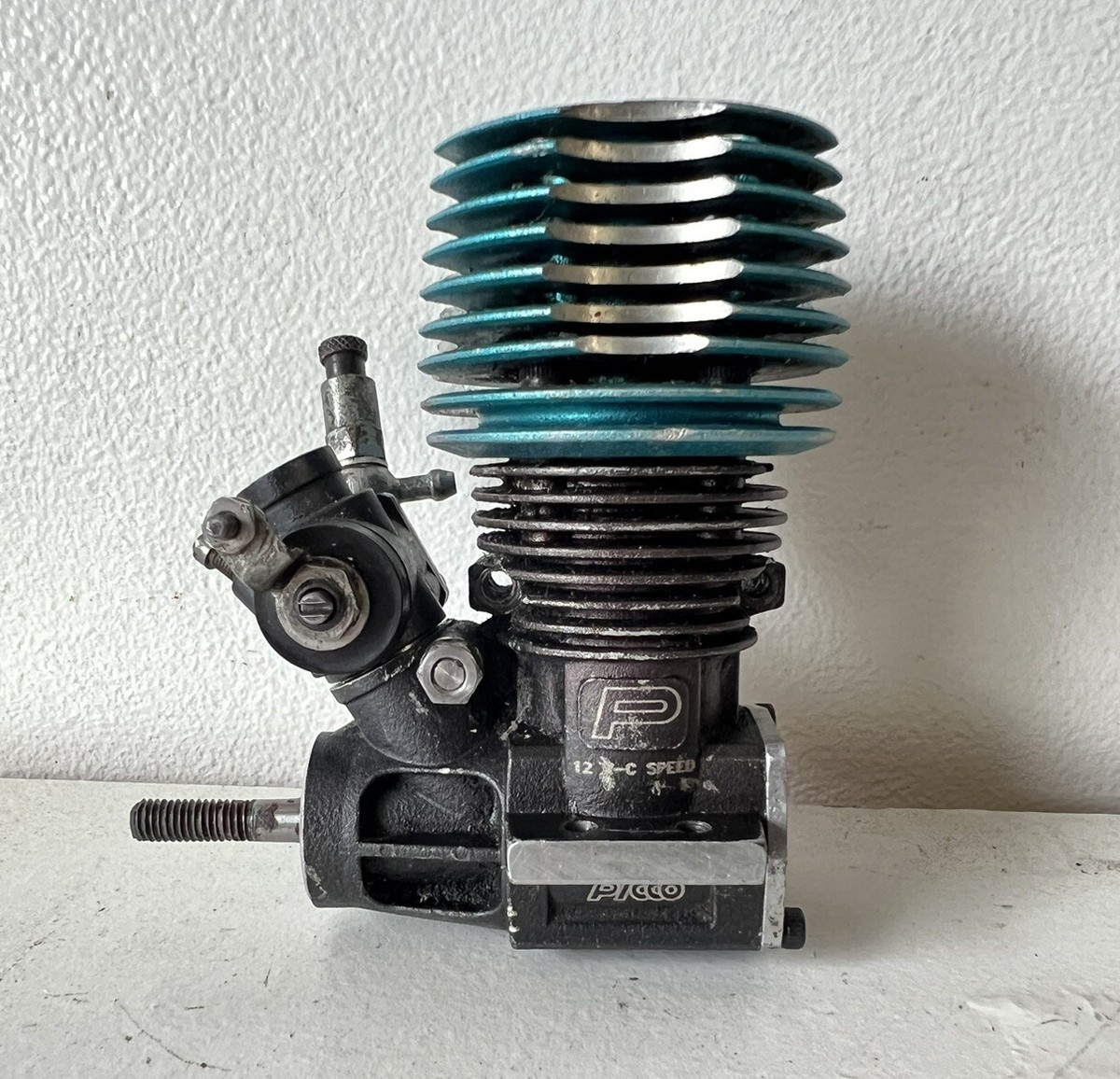 RARE* PICCO .12R-C SPEED NON-PULL START NITRO ENGINE HPI