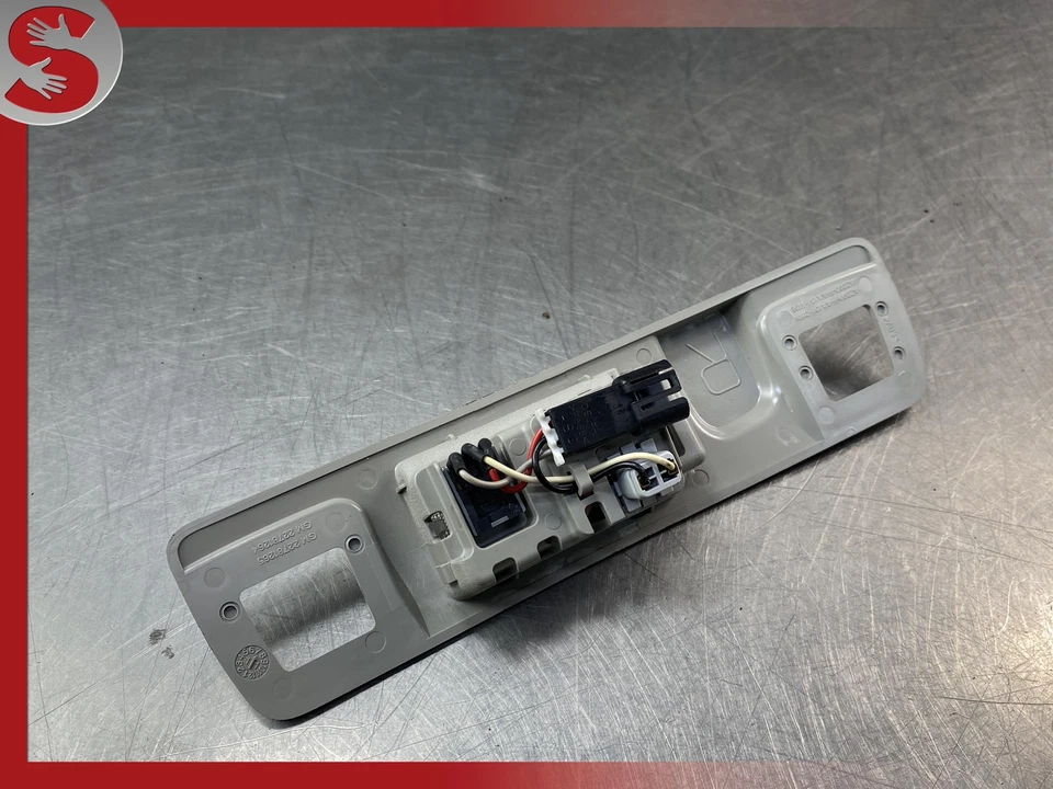 ✅Conjunto de lámpara de lectura lateral derecha Cadillac SRX 14-16 OEM 22972042 Foto 2 de 4