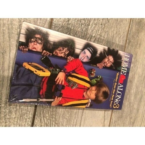 Home Alone 3 VHS 1998 90s Comedy Sealed OOP HTF Alex D Linz John Hughes New
