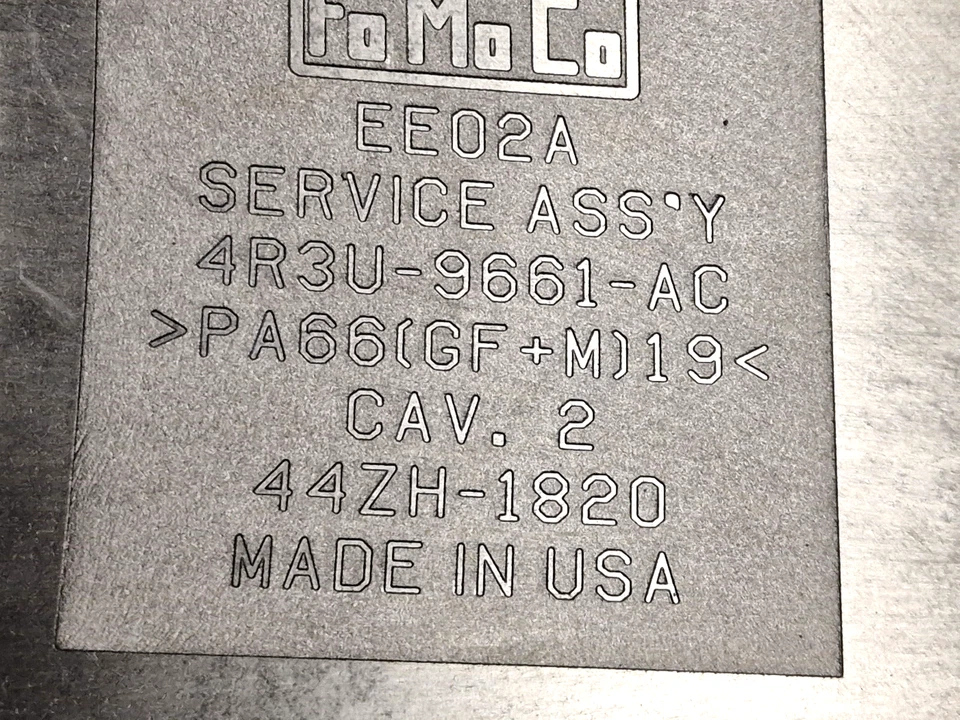 2005 2006 Ford Mustang filtro de ar limpador caixa tampa superior OEM 4R3U-9661-AC - Imagem 3 de 3