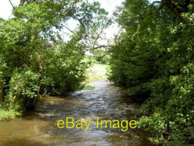 Foto 6x4 Fluss Alyn. Llanferres fließt sehr schnell durch viel Regen re c2007