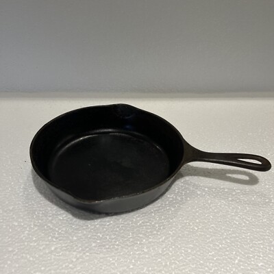 Wagner Ware Sidney -0- Number 6 Cast Iron Skillet Pan Pot Fry 1056 Y Original