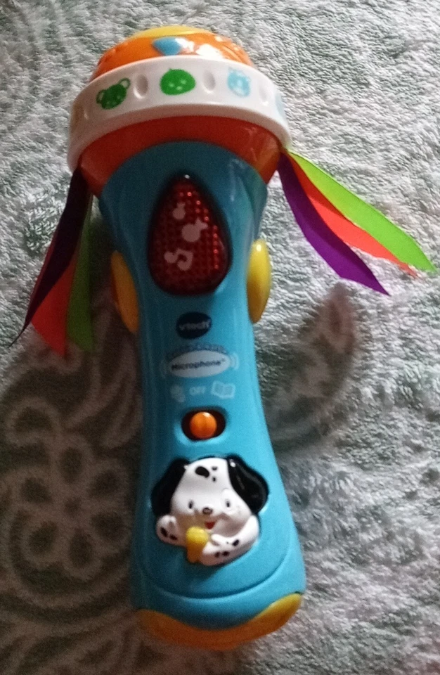 VTECH BABY BABBLE RATTLE Microphone lights  up keep little engaged Ton of Fun - Image 2 of 4