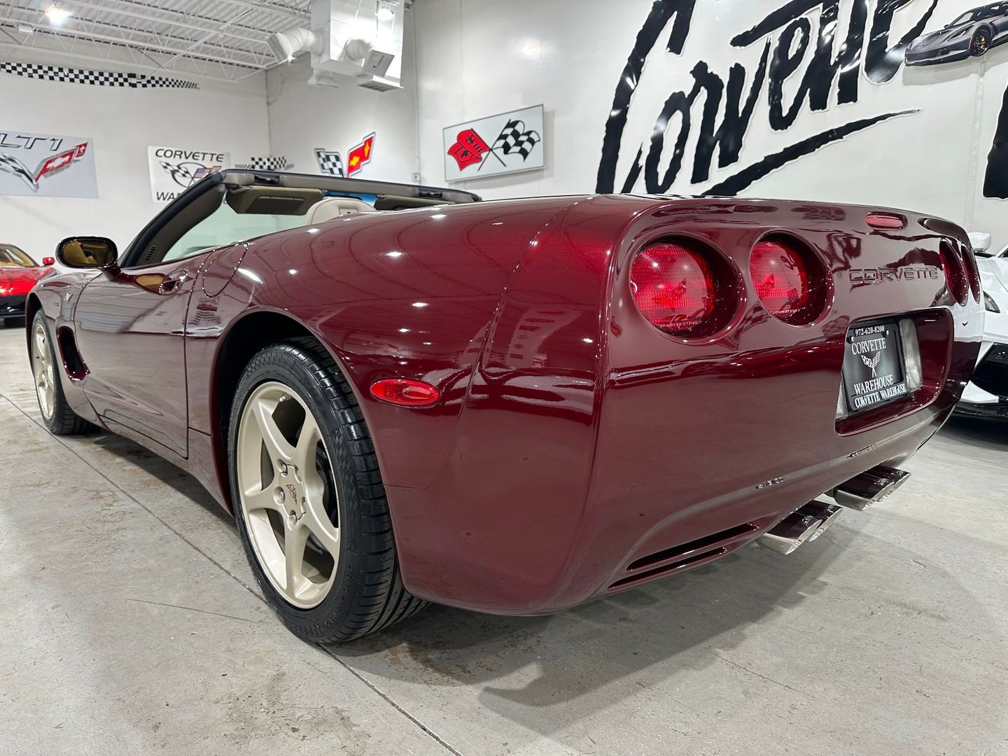 2003 [94U] 50th Anniversary Red Chevrolet Corvette   | C5 Corvette Photo 6